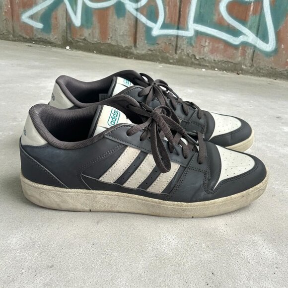 ADIDAS Men's Break Start Charcoal White Leather Sneakers Size 13 - Picture 1 of 8